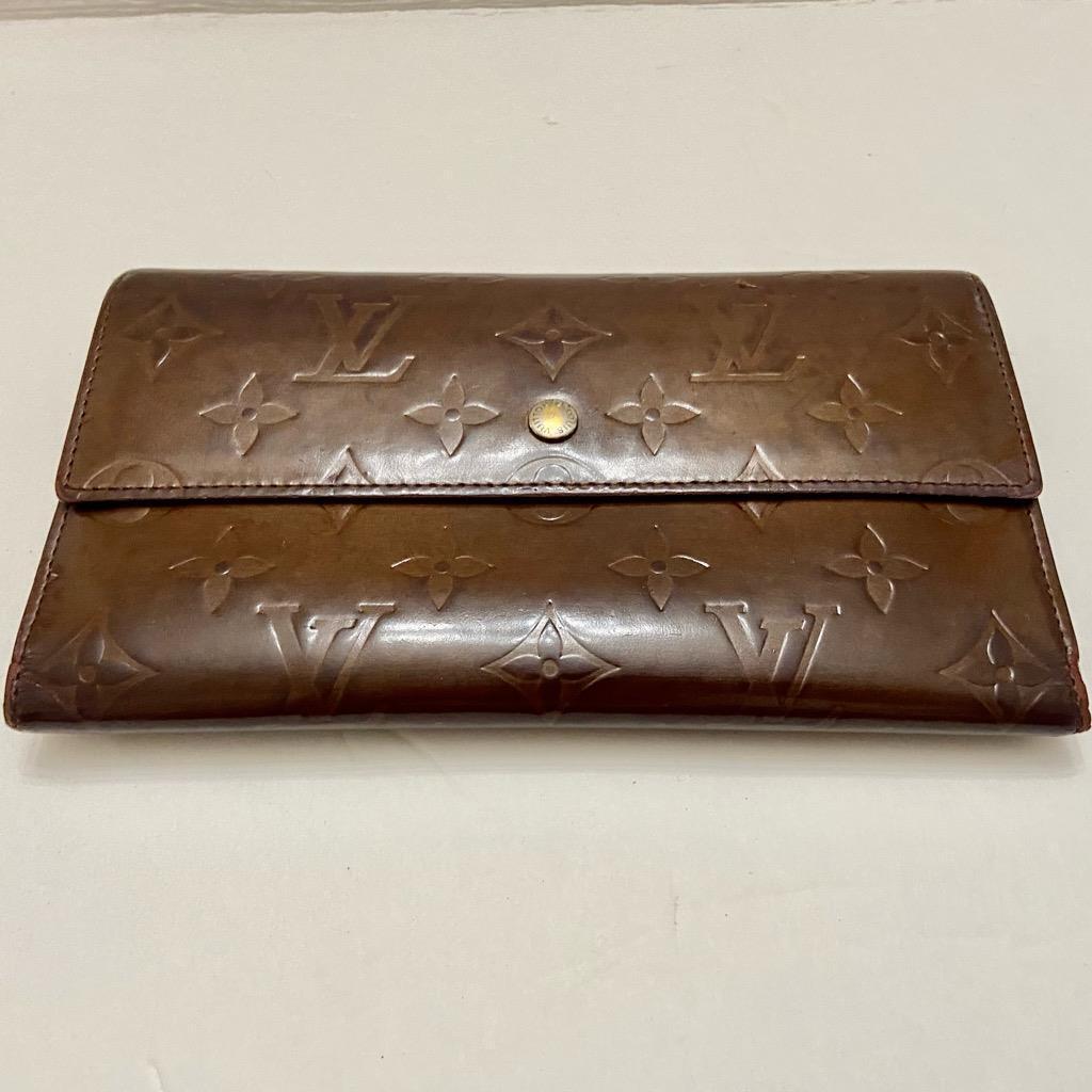 Authentic Louis Vuitton Brown Vernis Mono Bifold Long Wallet 7.5in x 4in (TH0078