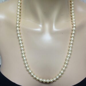 Vintage, Pearl Beaded 24in Long Necklace