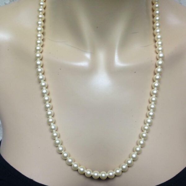 Vintage, Pearl Beaded 24in Long Necklace