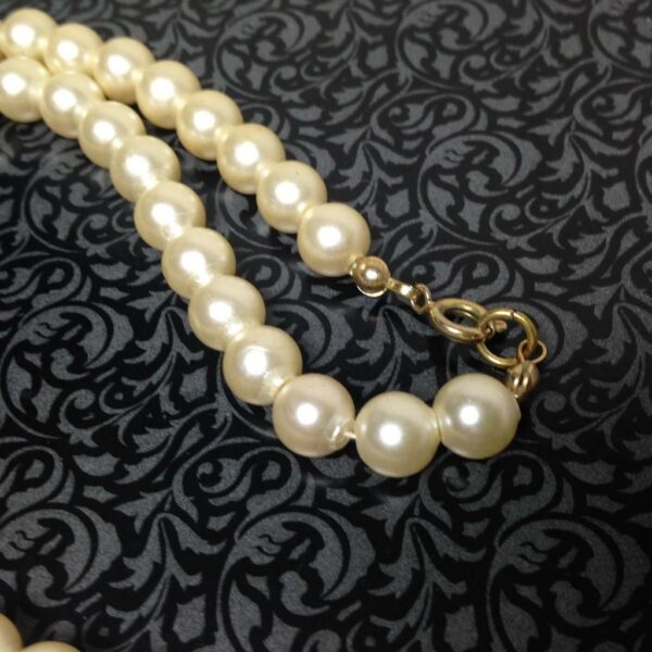 Vintage, Pearl Beaded 24in Long Necklace