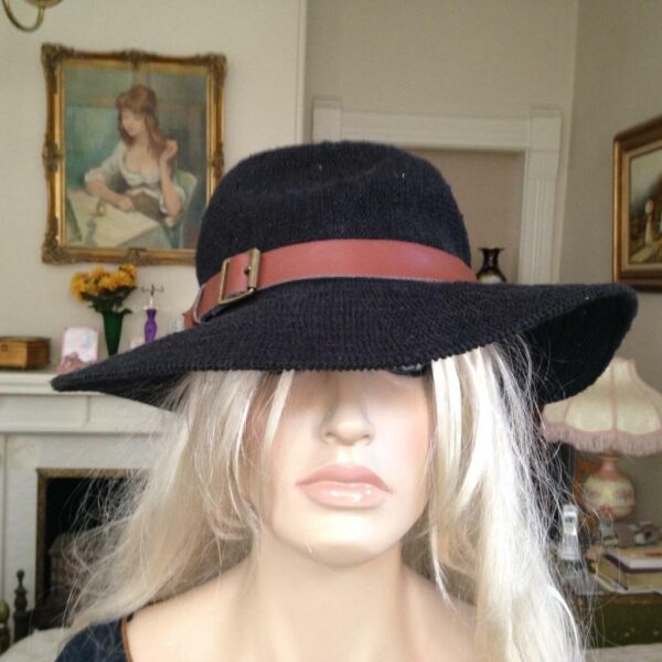 Stunning, Black, Wide Brim, Cowgirl, Fedora Hat with Brown Band and Bow