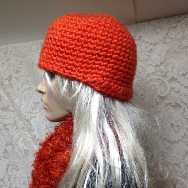 Stunning, Fits All Orange Knitted Hat and Scarf Set