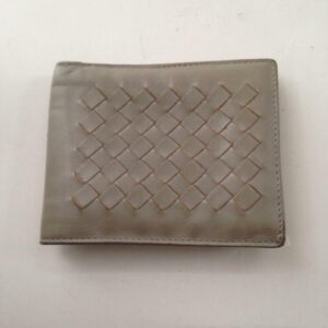 Authentic Bottega Veneta Beige Leather Bifold Men's Wallet 4.5in x 4in