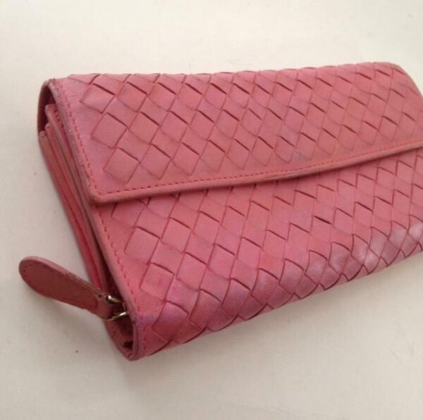 Authentic Bottega Veneta Pink Leather Bifold Long Wallet 7.5in x 4.5in