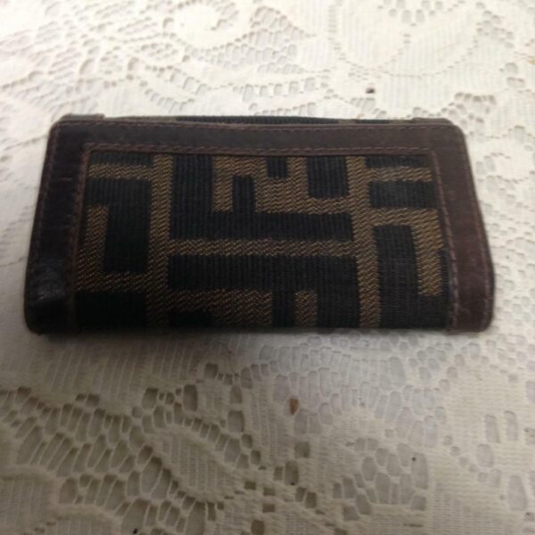 Authentic Fendi Zucca Pattern 4 Hooks Key Case ( 3.75in x 2.25in) (T0621) This