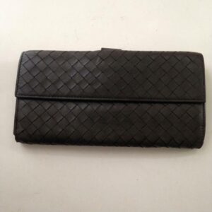 Authentic Bottega Veneta Dark Brown Leather Bifold Long Wallet 7.5in x 4.5in