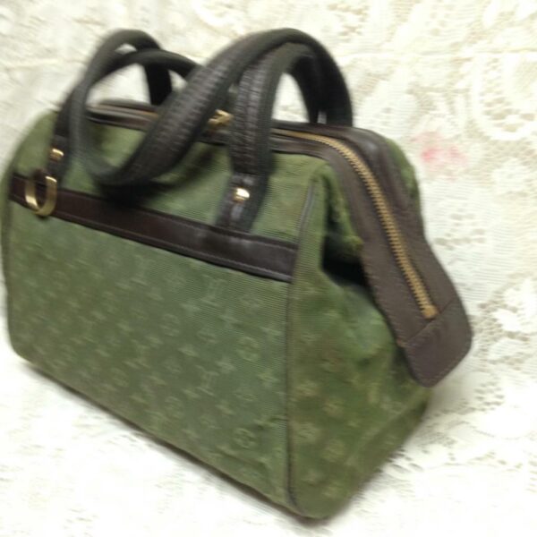 Louis Vuitton, Mini Lin Green Josephine PM Handbag 10.5in x 7.5in x 4.5in