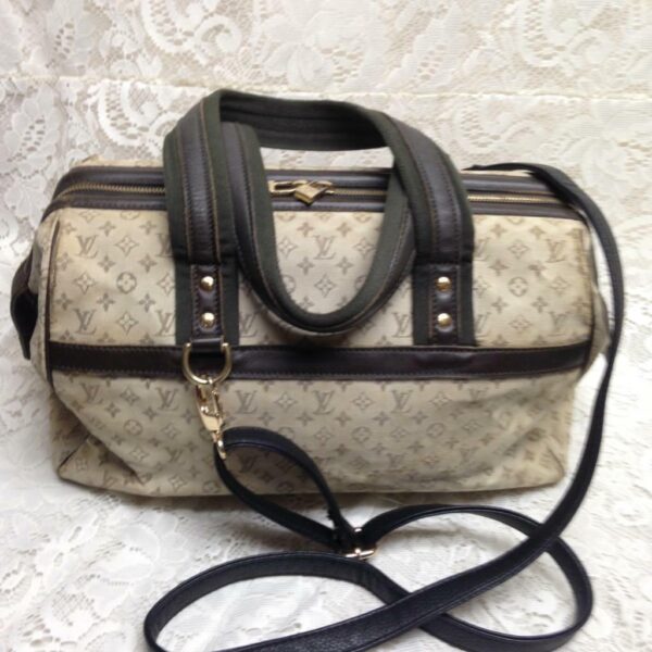 Louis Vuitton, Mini Lin Beige Josephine GM Handbag-Crossbody VI0012