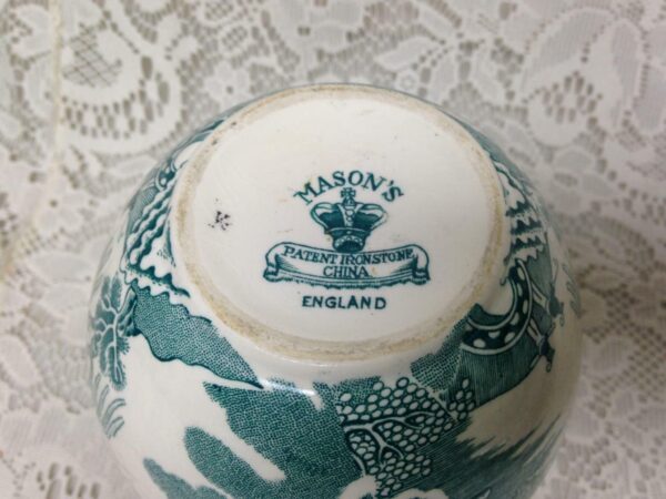 Vintage, Rare, Mason's England, 6in T x 4.5in D Green- Blue Willow Tea Jar