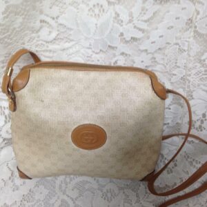 Vintage Gucci Italy Beige Mono-Brown Leather Trim Cross Body 9in x 6.5in x 3in