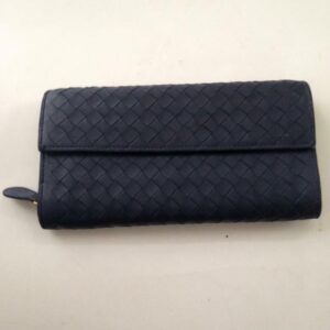 Authentic Bottega Veneta Dark Blue Leather Bifold Long Wallet 7.5in x 4.5in