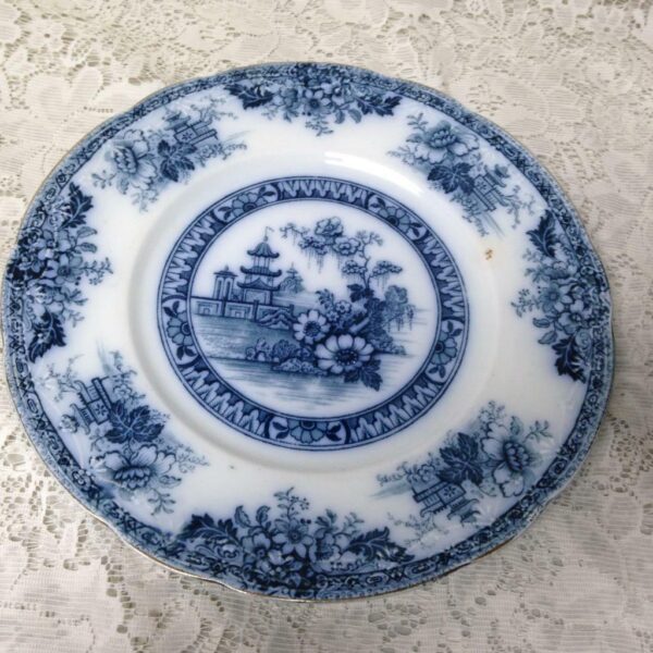 Antique, Rare, Yeddo, England, Variant Flow Blue Willow 10in Dinner Plate