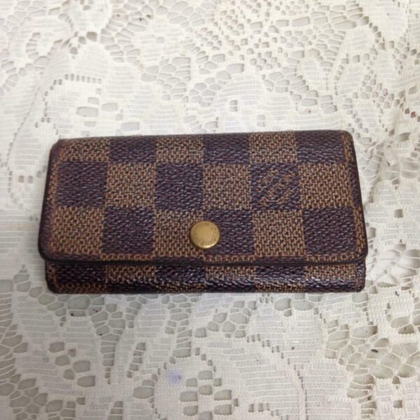 Authentic, Louis Vuitton, Damier Ebene 4-Hooks Key Case 4in x 2in TH0939