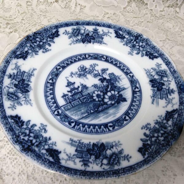 Antique, Rare, Yeddo, England, Variant Flow Blue Willow 10in Dinner Plate