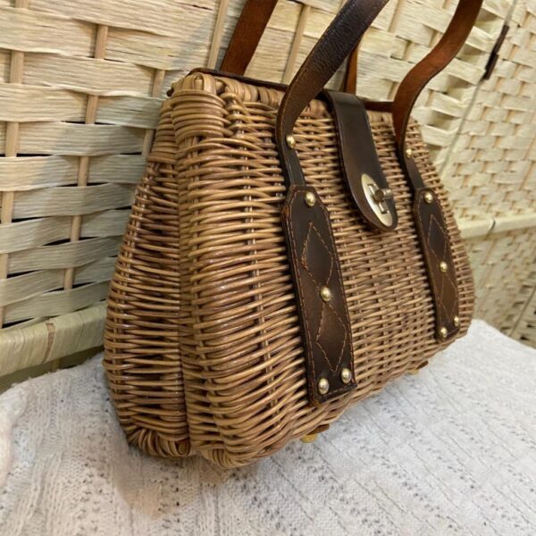 Vintage, Brown Wicker Style Handbag- 10.5in x 7in x 3.5in