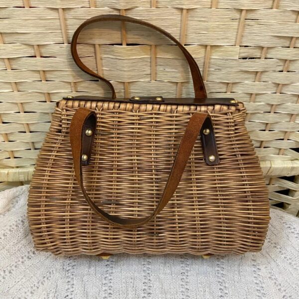 Vintage, Brown Wicker Style Handbag- 10.5in x 7in x 3.5in