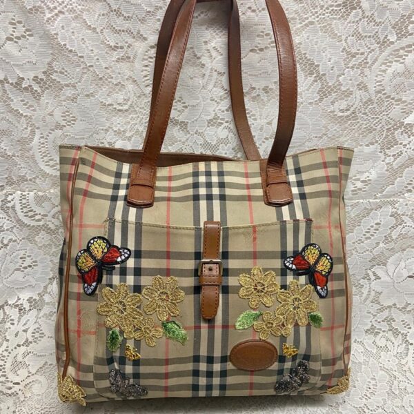 Burberry Nova Check Hand-Shoulder Bag Tote 13in x 11in x 4in