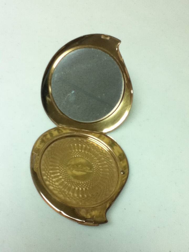 Vintage, Art Deco, USA, Elgin American, Heart Shaped, Gilded Metal Compact