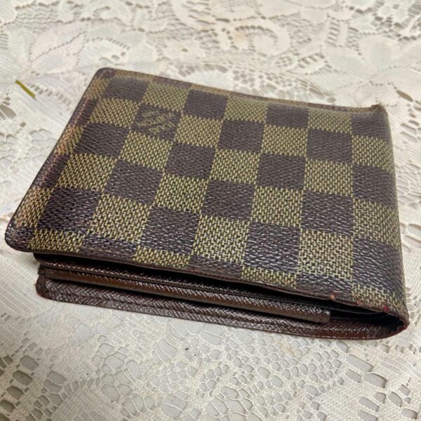 Vintage, Authentic Louis Vuitton Famier Ebene Mens Credit Wallet 5in x 4in