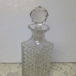 Vintage, Art Deco 4.25in Tall, 4-Sided Diamond Cut Glass Perfume Bottle with Lid