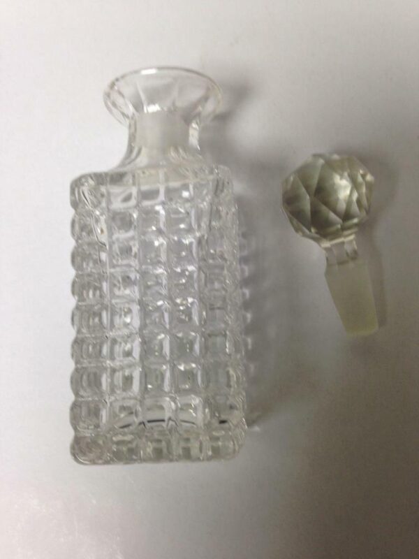 Vintage, Art Deco 4.25in Tall, 4-Sided Diamond Cut Glass Perfume Bottle with Lid