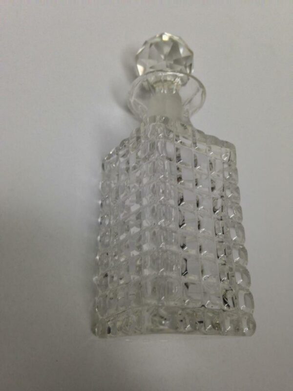 Vintage, Art Deco 4.25in Tall, 4-Sided Diamond Cut Glass Perfume Bottle with Lid