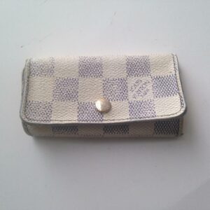 Authentic, Louis Vuitton, Damier Azuzr 4-Hooks Key Case 4.5in x 2.5in (CT4089`)