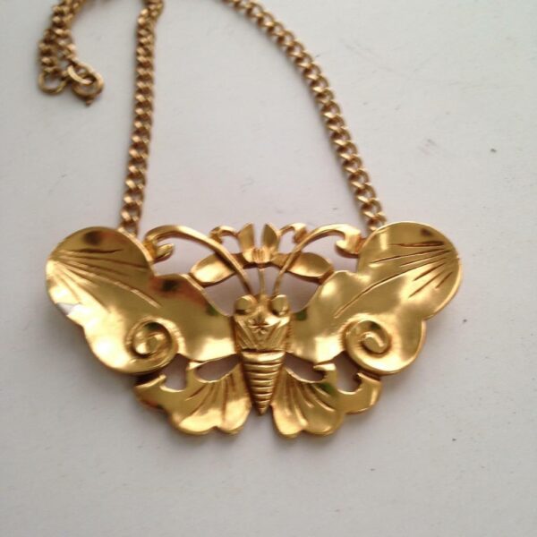 Beautiful, Custom Made Butterfly Gold Plated 16in Choker Necklace