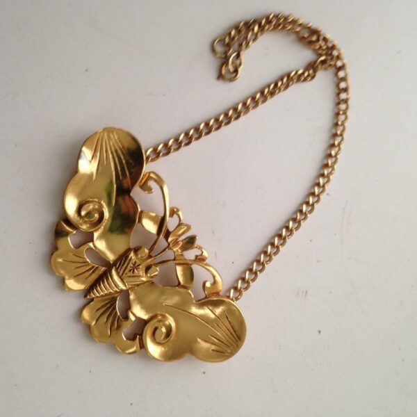 Beautiful, Custom Made Butterfly Gold Plated 16in Choker Necklace