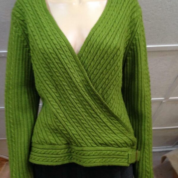 Bandolino Stunning Green Sweater (L)