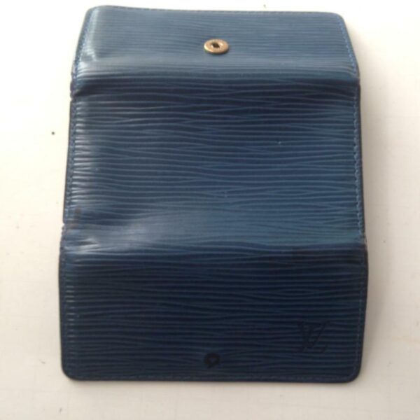 Louis Vuitton, Blue Epi Leather 4-Hooks Key Case 4.25in x 2.5in (CA0010)