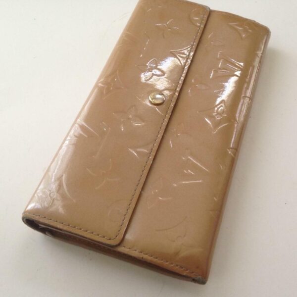 Louis Vuitton Tan Brown Vernis Mono Bi-fold Long Wallet 7.5in x 4in( TH0076)