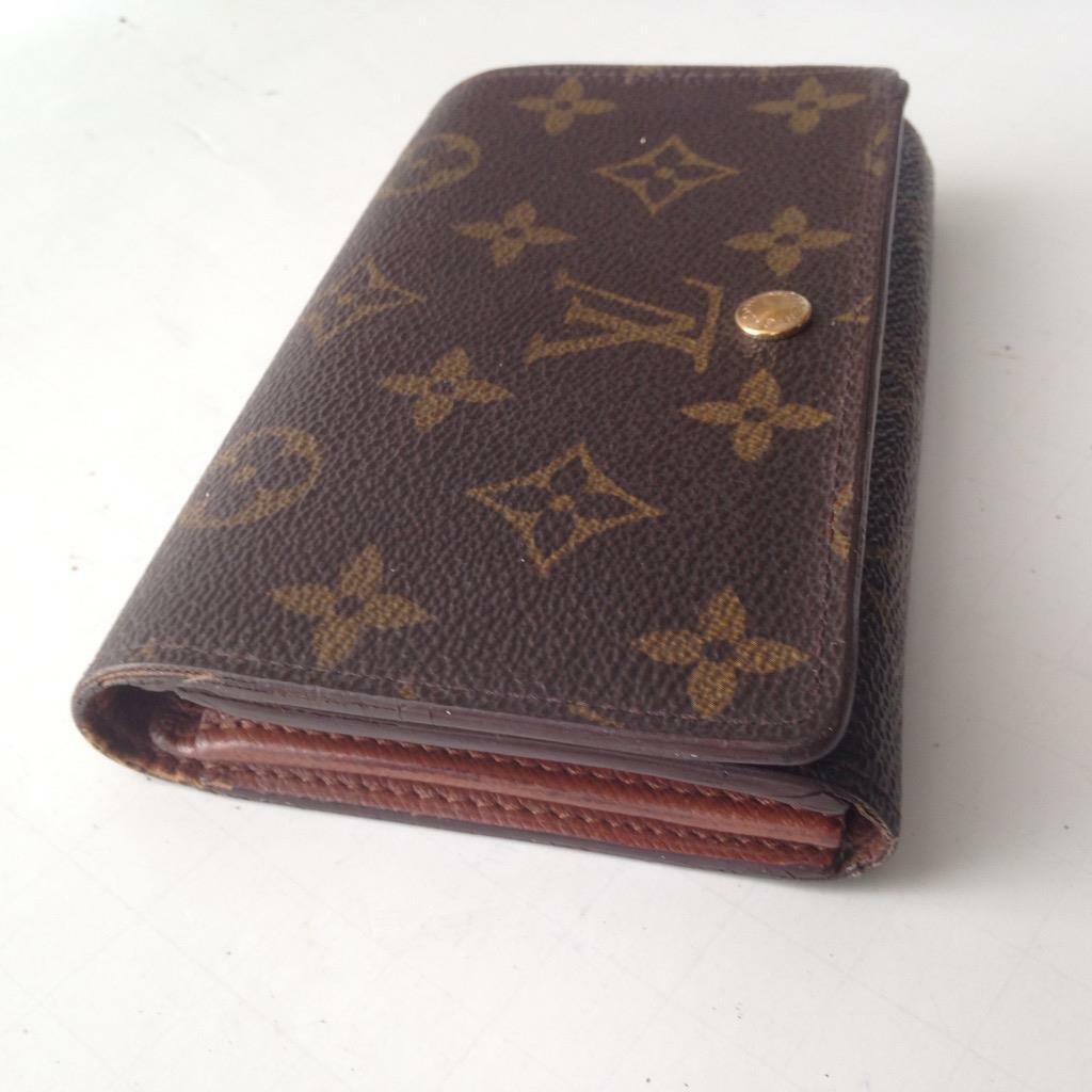 Louis Vuitton, Brown MonoTresor Bi-Fold Zip Wallet 5.5in x 4in (RA0938)