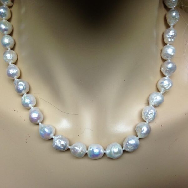 Beautiful, Real Iridescent White Pearls, 16in Choker-Necklace