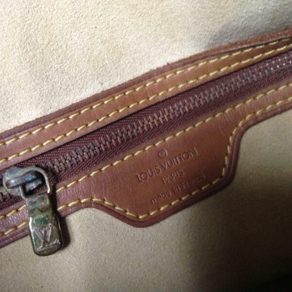 Louis Vuitton Brown Mono Coated Canvas GM Looping Shoulder Bag12.5in x 11in x4in