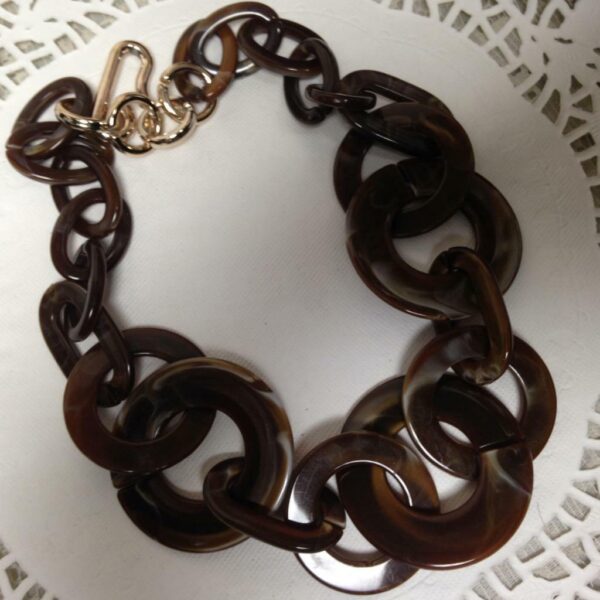 Beautiful, Chunky, Round Chocolate Brown-Tortoise 22in Necklace