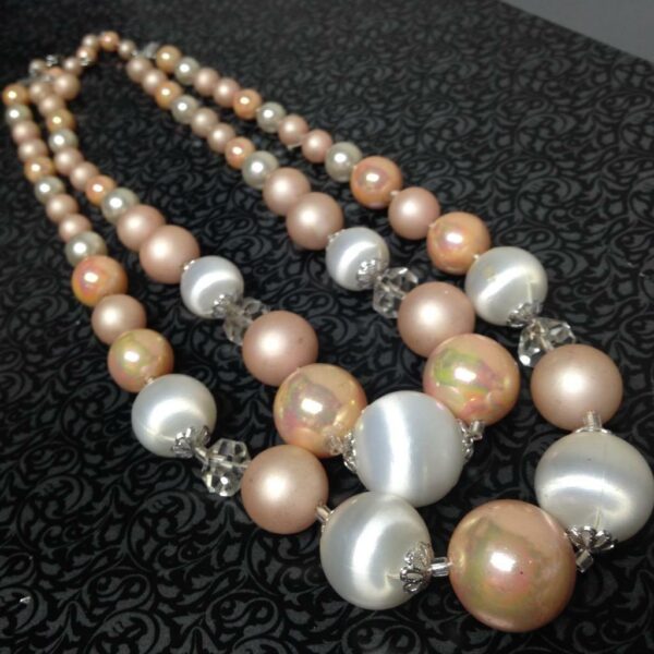 Vintage, 2-Strands, Pink and White Graduated Beads 18-inch Necklace