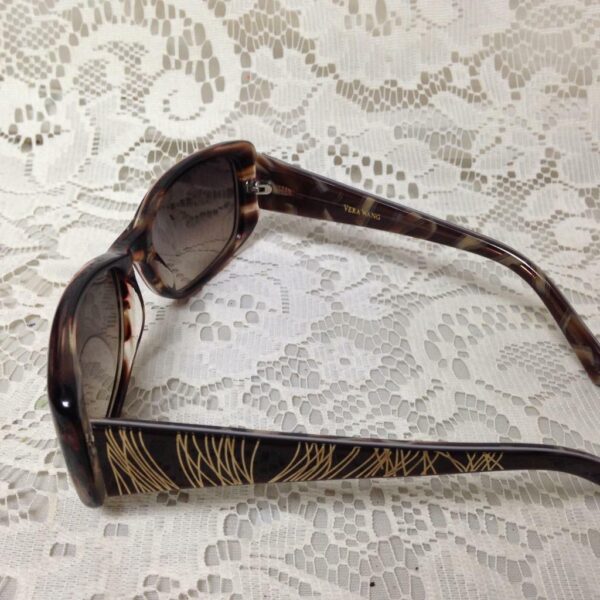 Vera Wang Brown Tortoise Sunglasses with Original Case