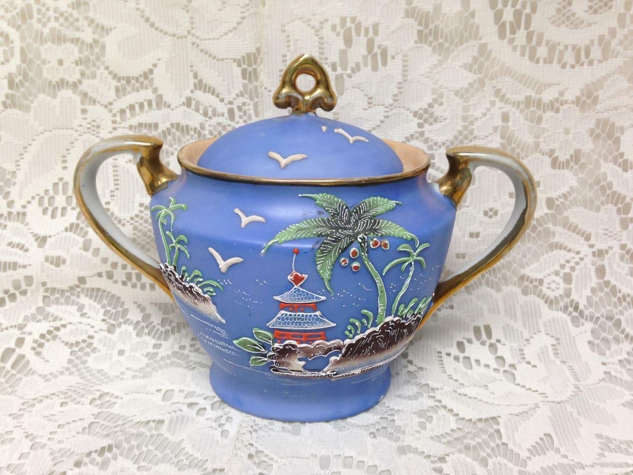 1920s, Moriyama-Morimura, Japan, Variant Gaudy Blue Willow 3pc Creamer and Sugar