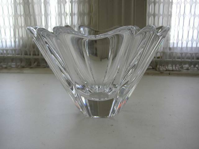 Vintage, Orrefors of Sweden, Large 6in x 8in Floral Glass Vase