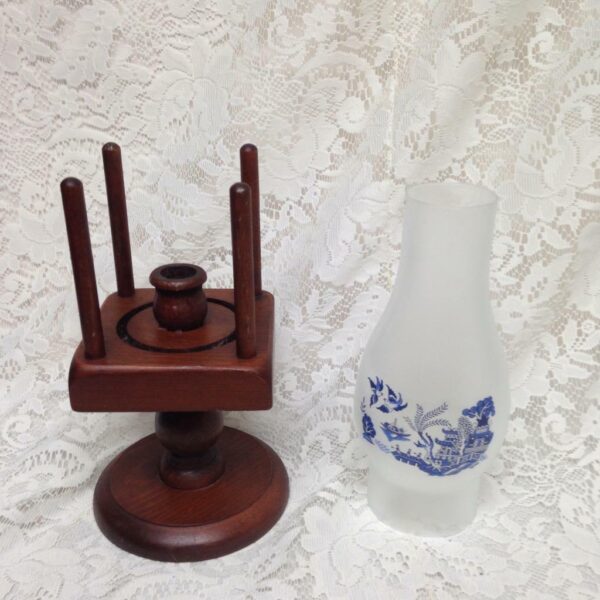 Vintage, 2pc Blue Willow Wooden Candle Table Lamp 10in H x 4.5in sq