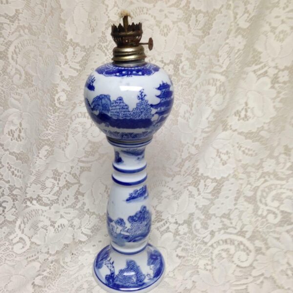 Ironstone, Rare, 11.5in T Variant, Blue Willow Chamber Oil Lamp