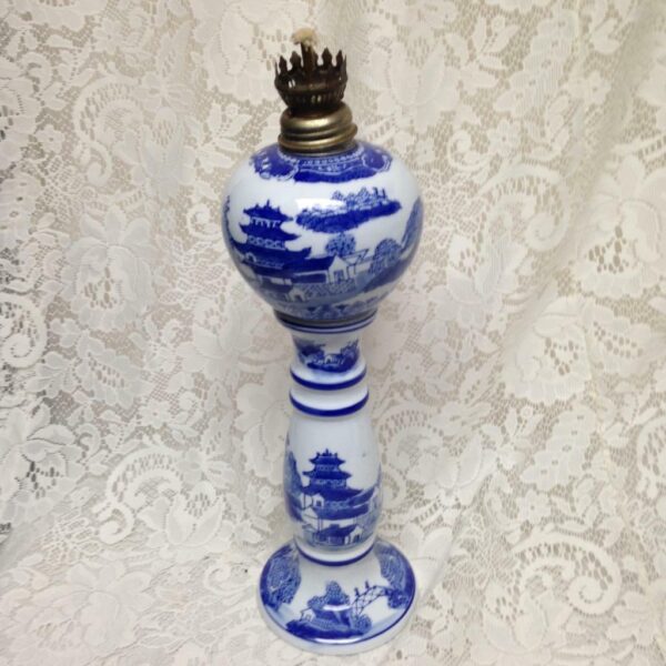 Ironstone, Rare, 11.5in T Variant, Blue Willow Chamber Oil Lamp