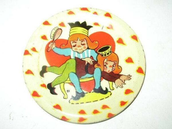 1942, Ohio Art, BK Benjamin, #81 Queen of Hearts 4-pc Child’s Tin Tea Set