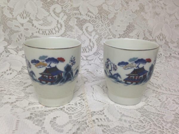 Vintage, 2-pc Gaudy Blue Willow Tumbler 3in H x 2.5in W