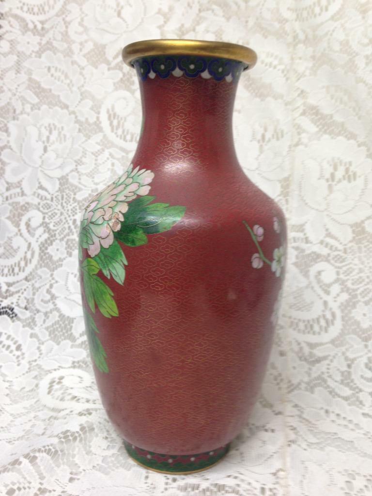 Vintage, Beautiful, Large 10.5in x 5in Red Floral Cloissone’ Vase