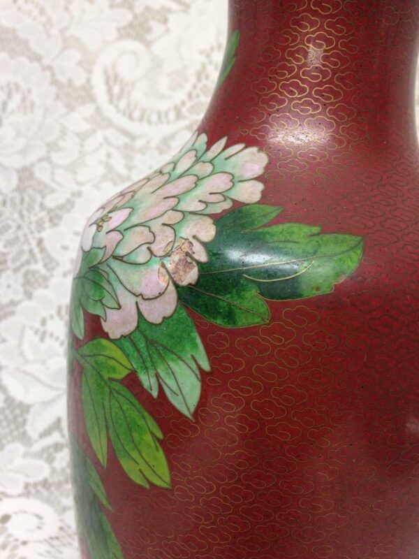 Vintage, Beautiful, Large 10.5in x 5in Red Floral Cloissone’ Vase