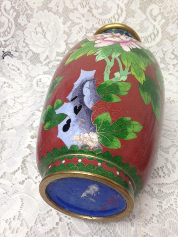 Vintage, Beautiful, Large 10.5in x 5in Red Floral Cloissone’ Vase