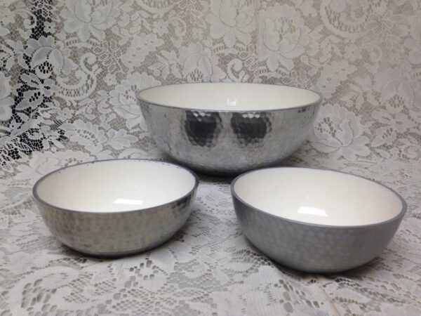 Vintage, Wallace 3pc Set Hammered Pewter - Porcelain Bowl