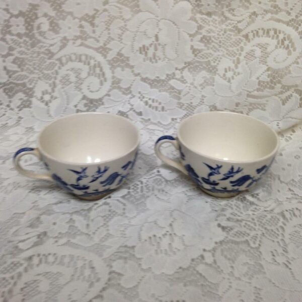 Vintage, England, Blue Willow 4pc Cups and Saucers